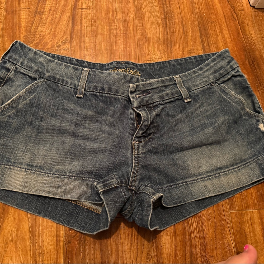 American eagle shorts 12 short